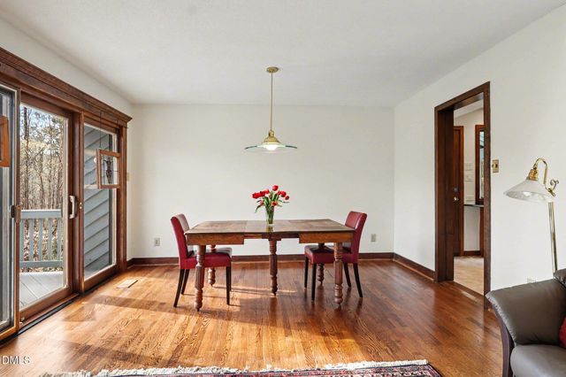 1423 Poinsett Drive, Chapel Hill, NC 27517