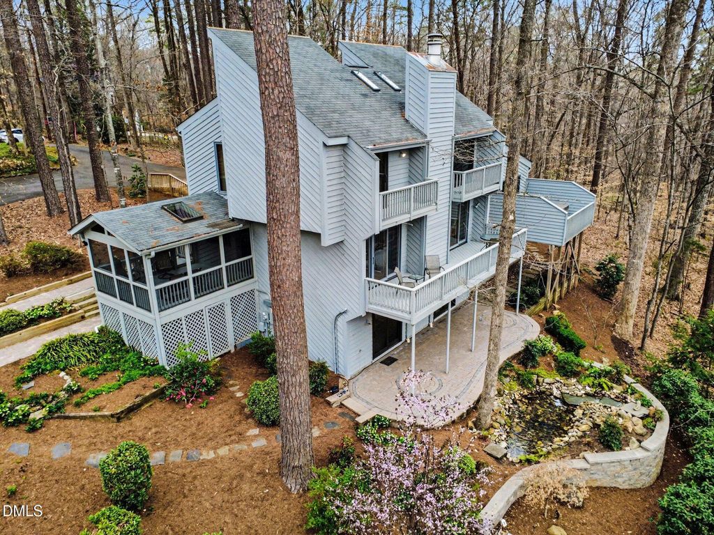 1423 Poinsett Drive, Chapel Hill, NC 27517