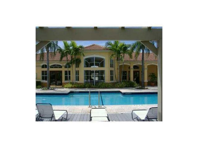 9630 NW 2nd Street 107, Pembroke Pines, FL 33024
