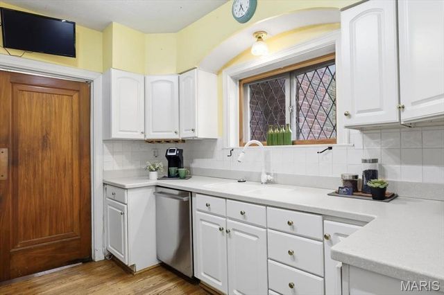72 Bellerive Acres, Normandy, MO 63121