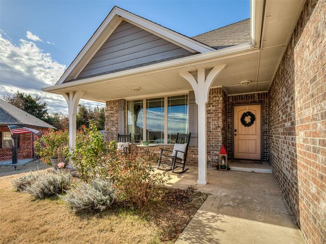 20518 Autumn Trail, Harrah, OK 73045