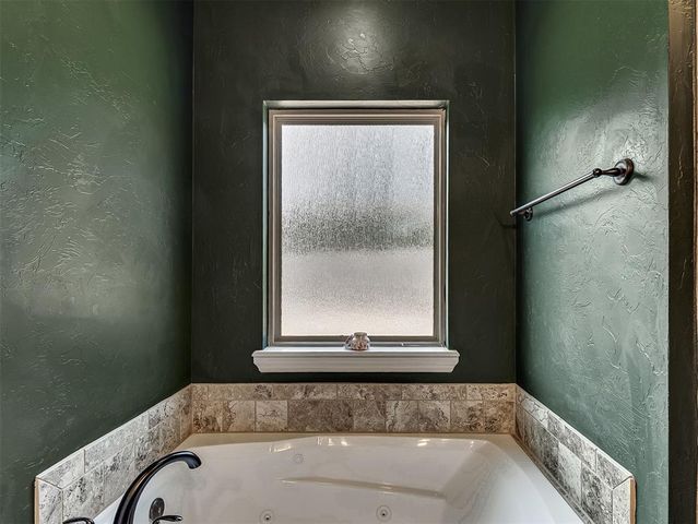 20518 Autumn Trail, Harrah, OK 73045