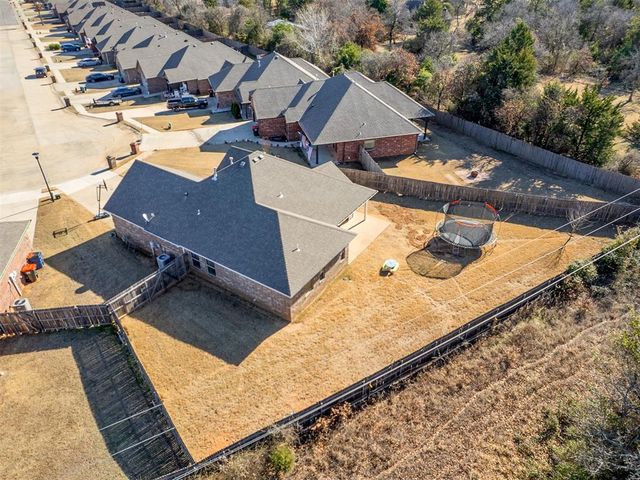 20518 Autumn Trail, Harrah, OK 73045