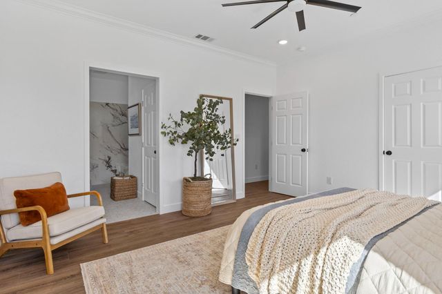 1986 Village Dr, Ione, CA 95640