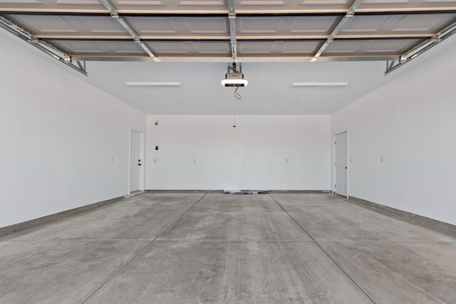 1986 Village Dr, Ione, CA 95640