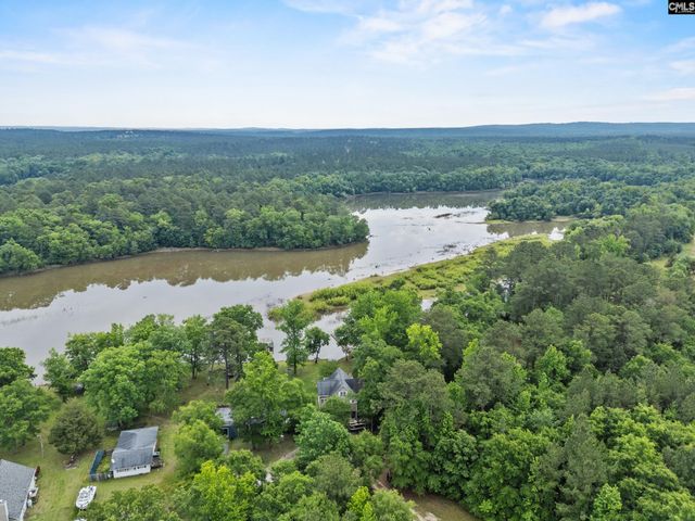 2241 Wateree Estates Road, Winnsboro, SC 29180