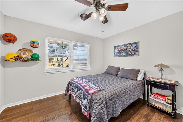 5430 Chevy Chase Dr, Corpus Christi, TX 78412