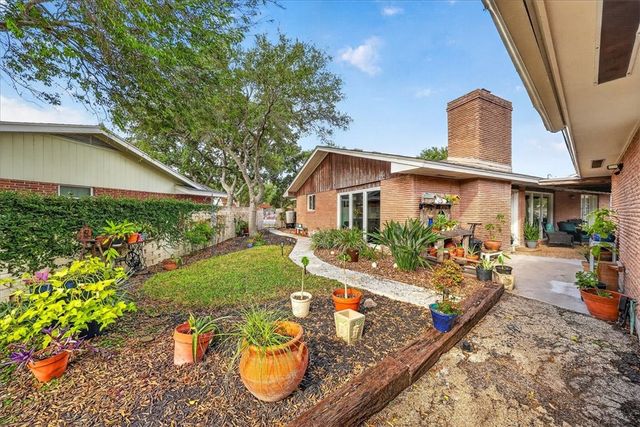 5430 Chevy Chase Dr, Corpus Christi, TX 78412