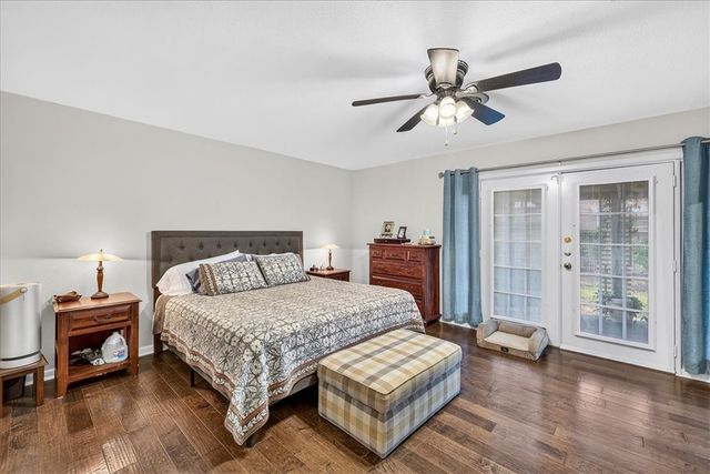5430 Chevy Chase Dr, Corpus Christi, TX 78412