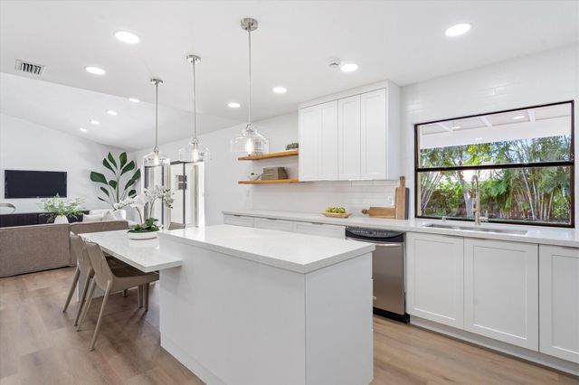 4431 NW 109th Terrace, Coral Springs, FL 33065