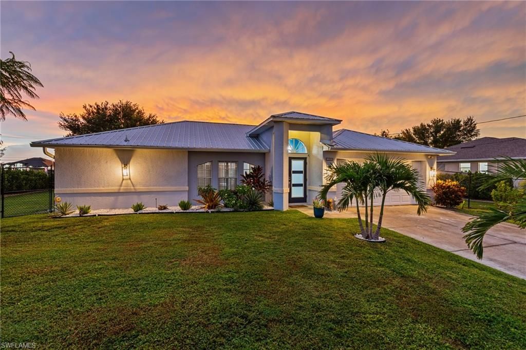 1208 NW 15th PL, Cape Coral, FL 33993