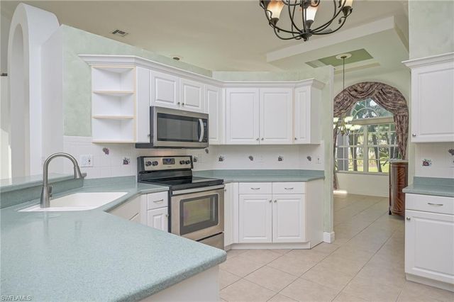 8252 Southwind Bay CIR, Fort Myers, FL 33908