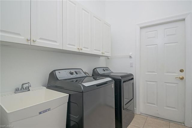 8252 Southwind Bay CIR, Fort Myers, FL 33908