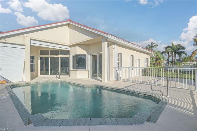 8252 Southwind Bay CIR, Fort Myers, FL 33908
