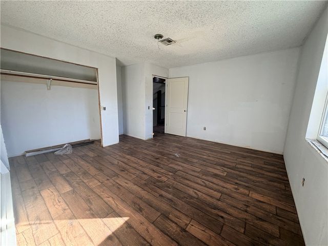 162 Little Missouri Road, Jane, MO 64856