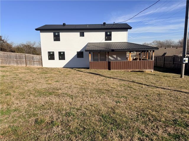 162 Little Missouri Road, Jane, MO 64856