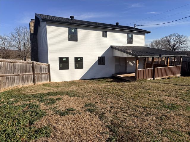 162 Little Missouri Road, Jane, MO 64856