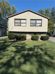 2210 Weston Avenue, Niagara Falls, NY 14305