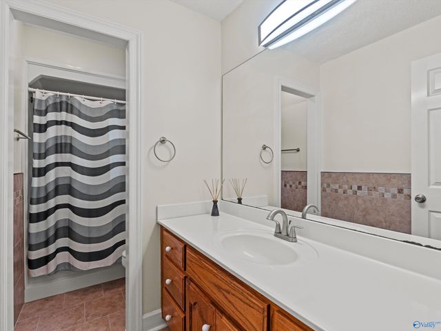 10021 Windy Wood Drive SE, Huntsville, AL 35803