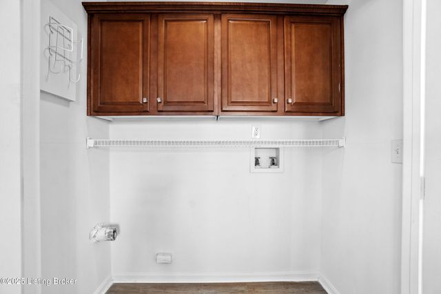 3719 Selma Ave, Louisville, KY 40218