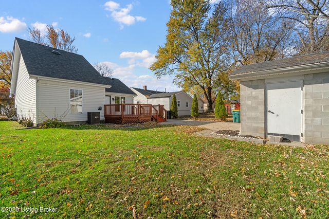 3719 Selma Ave, Louisville, KY 40218