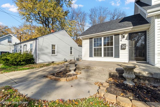 3719 Selma Ave, Louisville, KY 40218