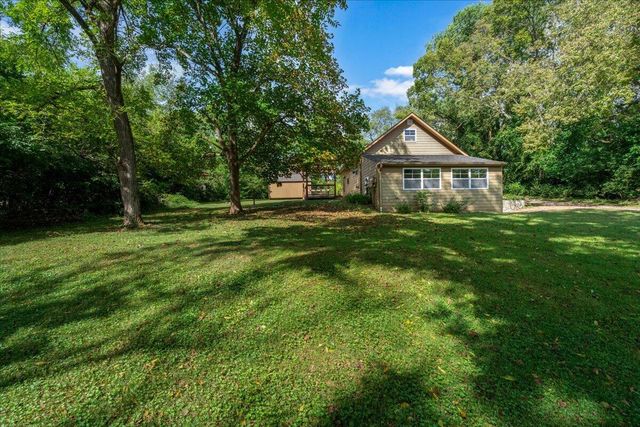 1079,1083 Shakertown Road, Danville, KY 40422