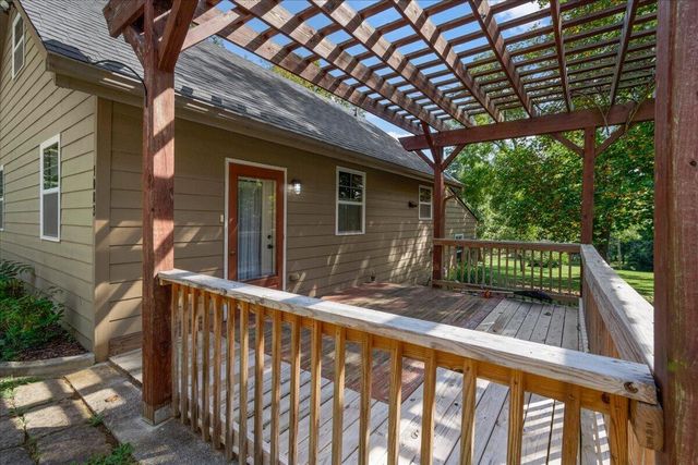 1079,1083 Shakertown Road, Danville, KY 40422