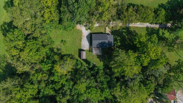 1079,1083 Shakertown Road, Danville, KY 40422