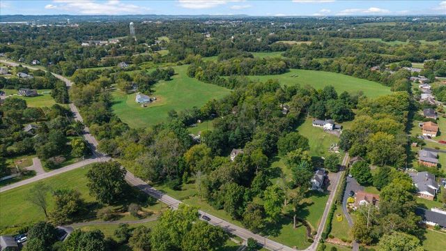 1079,1083 Shakertown Road, Danville, KY 40422