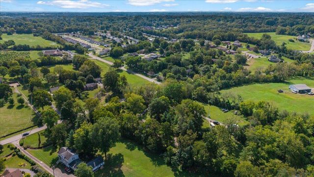 1079,1083 Shakertown Road, Danville, KY 40422