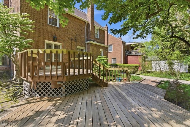 3697 Washington Boulevard, University Heights, OH 44118