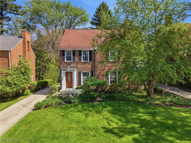 3697 Washington Boulevard, University Heights, OH 44118