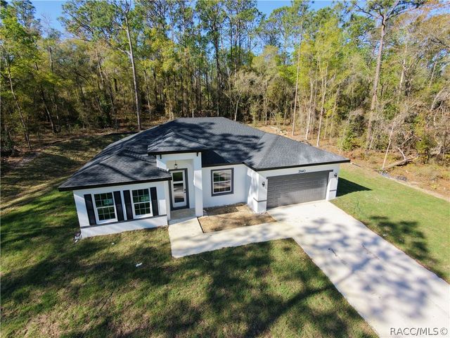 2640 W Fairway Loop, Citrus Springs, FL 34434