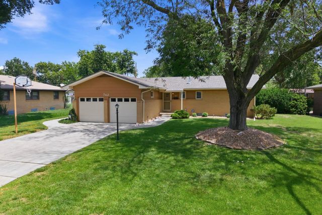 742 N VALLEYVIEW LN, Wichita, KS 67212