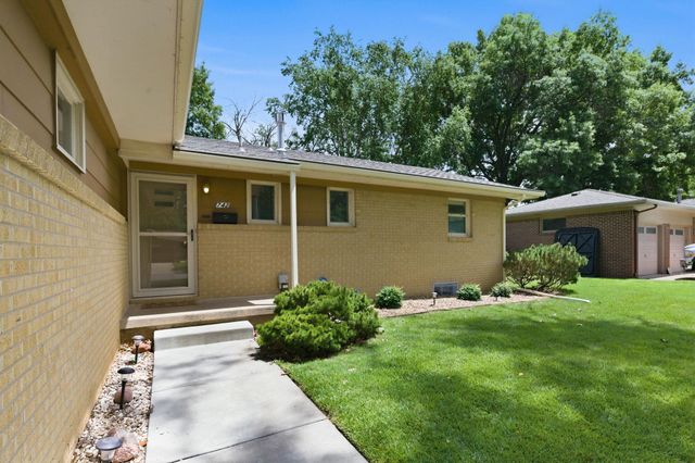 742 N VALLEYVIEW LN, Wichita, KS 67212