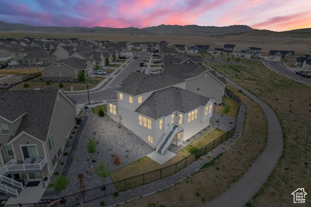 1368 E CLIPPER PEAKS, Eagle Mountain, UT 84005