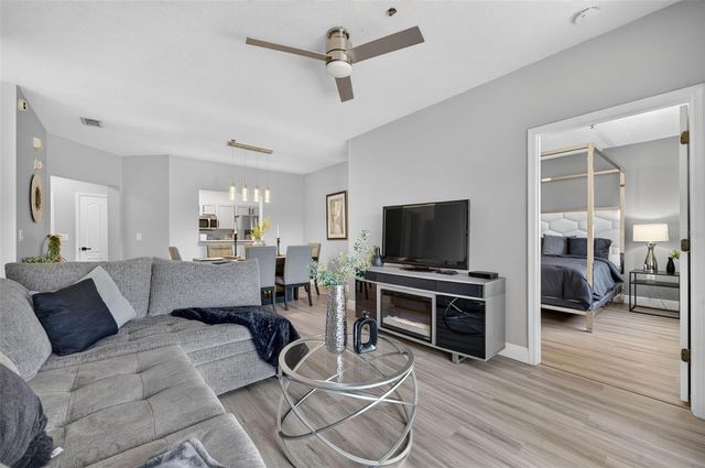 4849 CYPRESS WOODS DRIVE 1302, Orlando, FL 32811