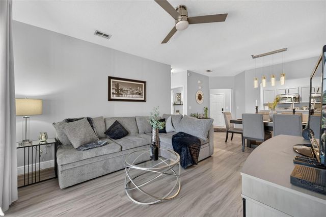 4849 CYPRESS WOODS DRIVE 1302, Orlando, FL 32811