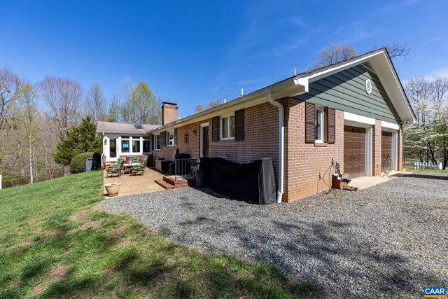 3505 SARAH DR, Charlottesville, VA 22911