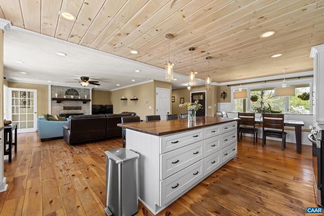 3505 SARAH DR, Charlottesville, VA 22911