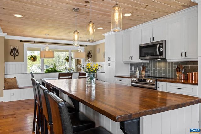 3505 SARAH DR, Charlottesville, VA 22911