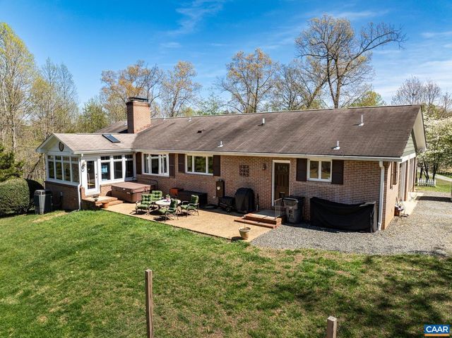 3505 SARAH DR, Charlottesville, VA 22911