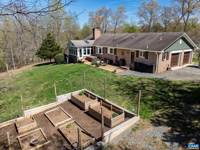 3505 SARAH DR, Charlottesville, VA 22911