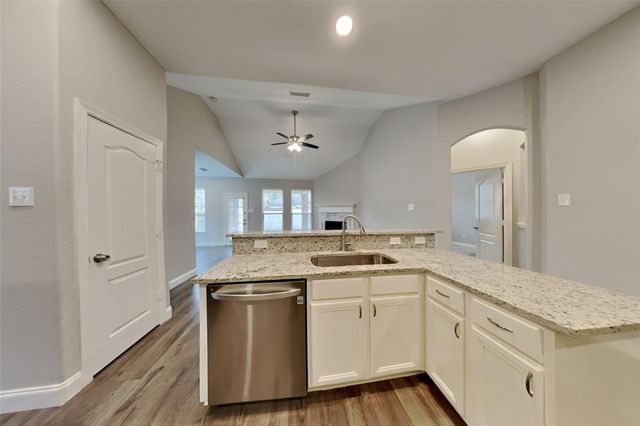 6827 Kotlan Court, Magnolia, TX 77354