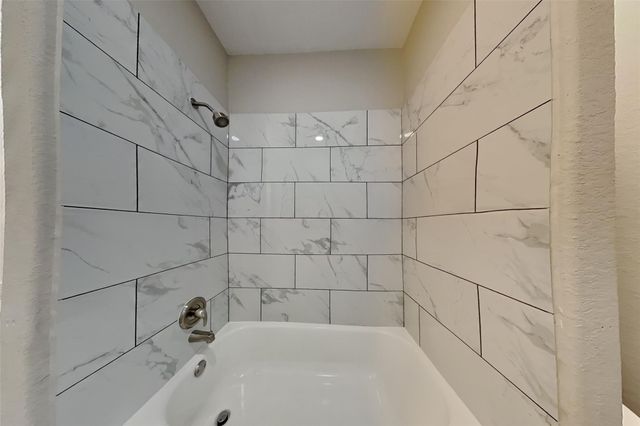 6827 Kotlan Court, Magnolia, TX 77354