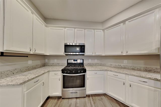 6827 Kotlan Court, Magnolia, TX 77354