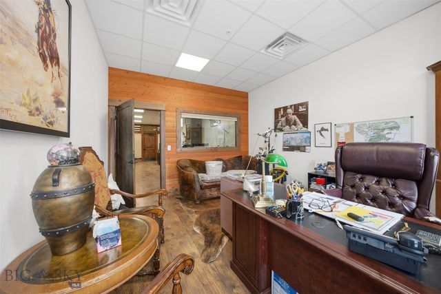 33 Lone Peak Drive 202, Big Sky, MT 59716