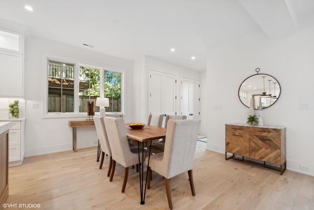 378 South Avenue, Glencoe, IL 60022