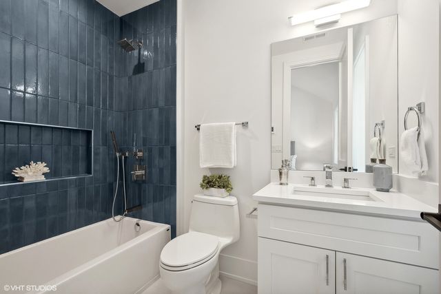 378 South Avenue, Glencoe, IL 60022